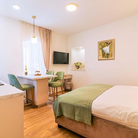 Luxury 2 Bedroom-2 Bathroom Apartment & Studio App With Rooftop Terrace Split Luaran gambar
