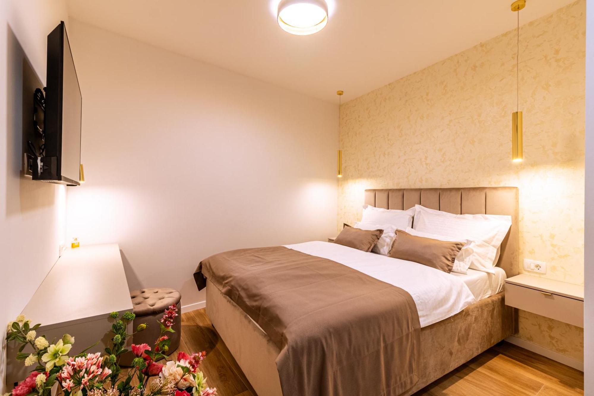 Luxury 2 Bedroom-2 Bathroom Apartment & Studio App With Rooftop Terrace Split Luaran gambar
