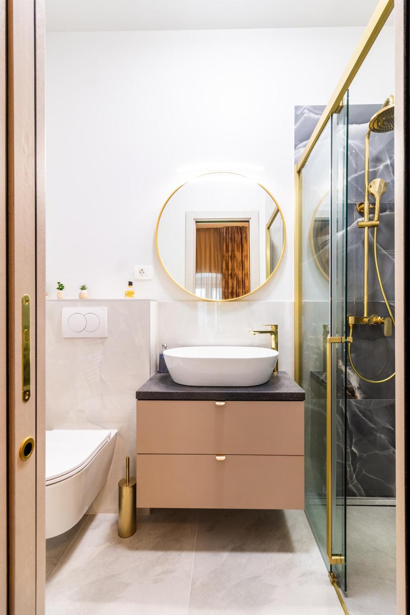 Luxury 2 Bedroom-2 Bathroom Apartment & Studio App With Rooftop Terrace Split Luaran gambar