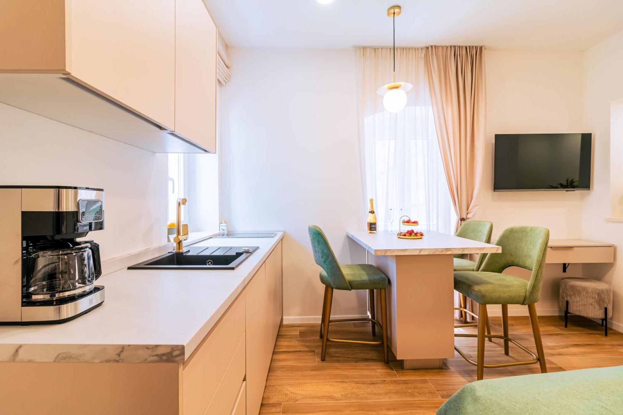 Luxury 2 Bedroom-2 Bathroom Apartment & Studio App With Rooftop Terrace Split Luaran gambar